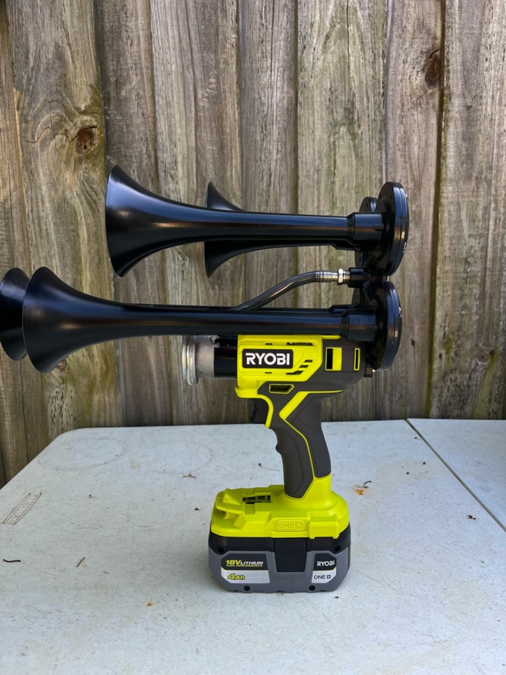 RYOBI/ Impact Train Horns Cordless Electric Air Horn - Neon Yellow/Black